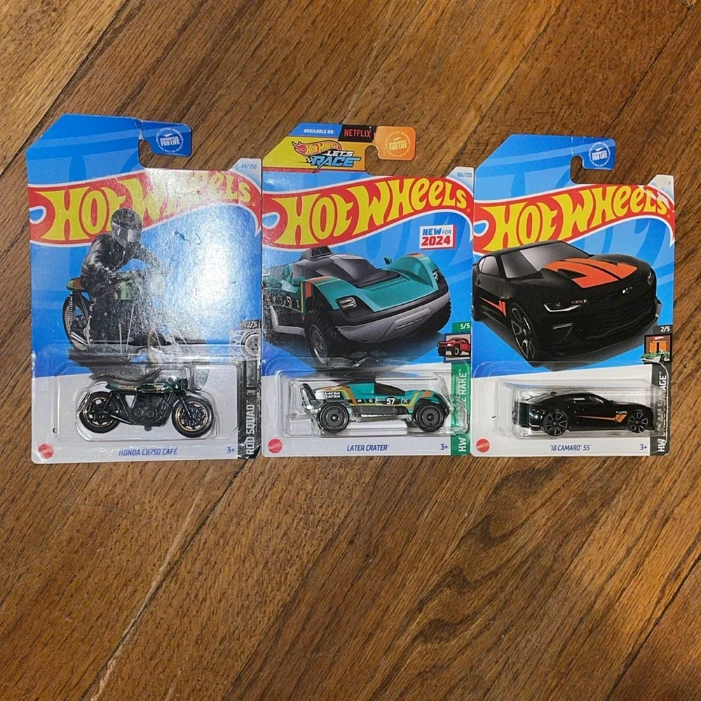•HOT WHEELS•NIB BUNDLE OF 3-HOT WHEELS CARS MOTORCYCLE, CAMARO, & LATER CRATER
